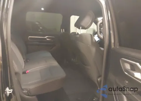 2020 Ram 1500 Big Horn 4X4 5'7 Box z USA, uszkodzony, nr VIN 1C6SRFFTXLN163420